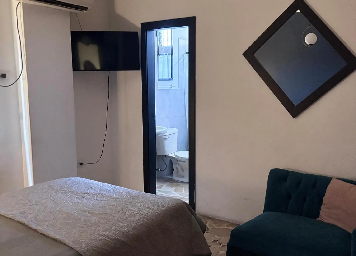 Ds Apartrooms Guayaquil Apart Otel