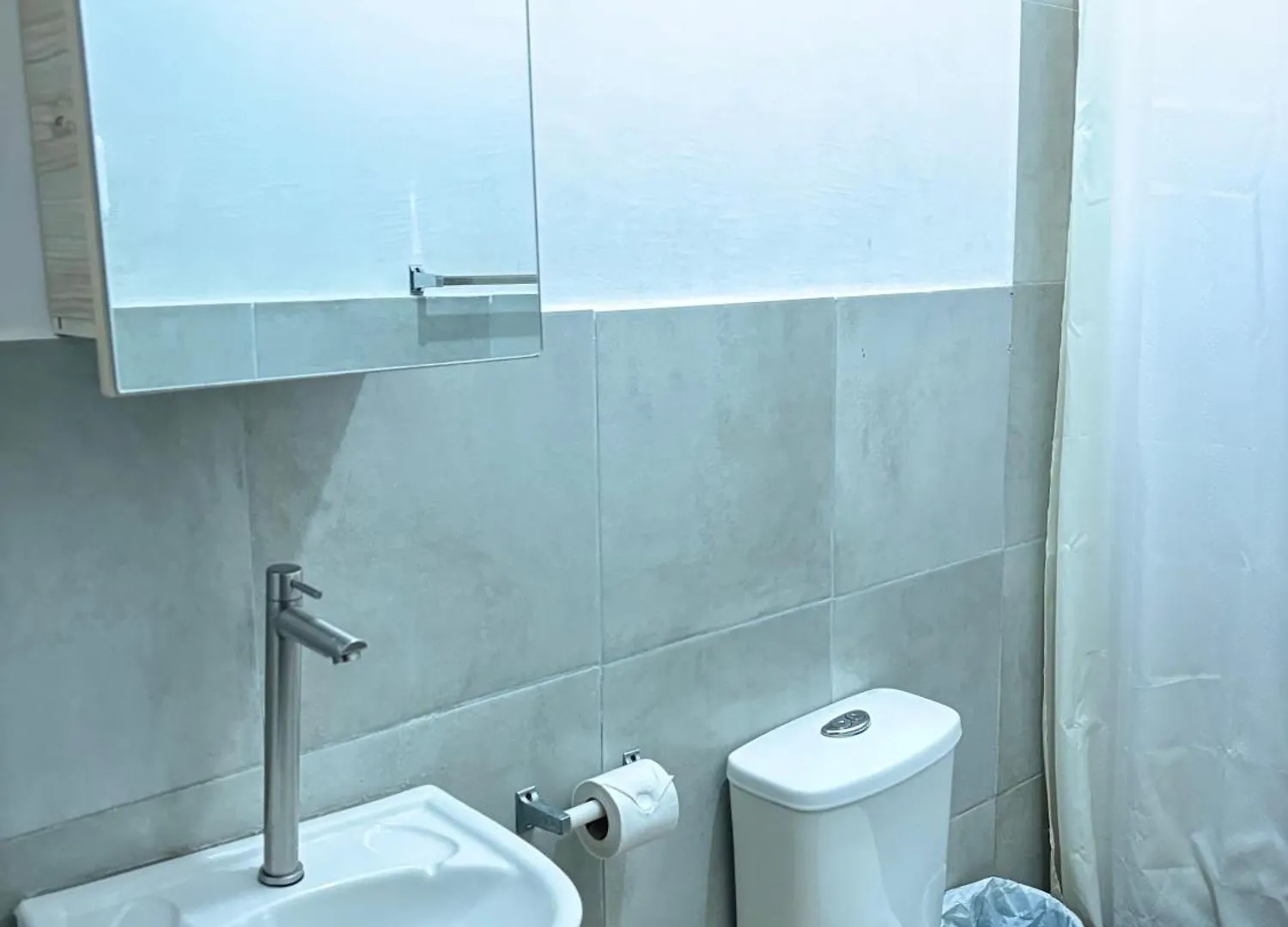 Ds Apartrooms Guayaquil 0*,  Ekvador